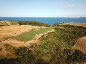 Kauri Cliffs 4th Aerial Tee